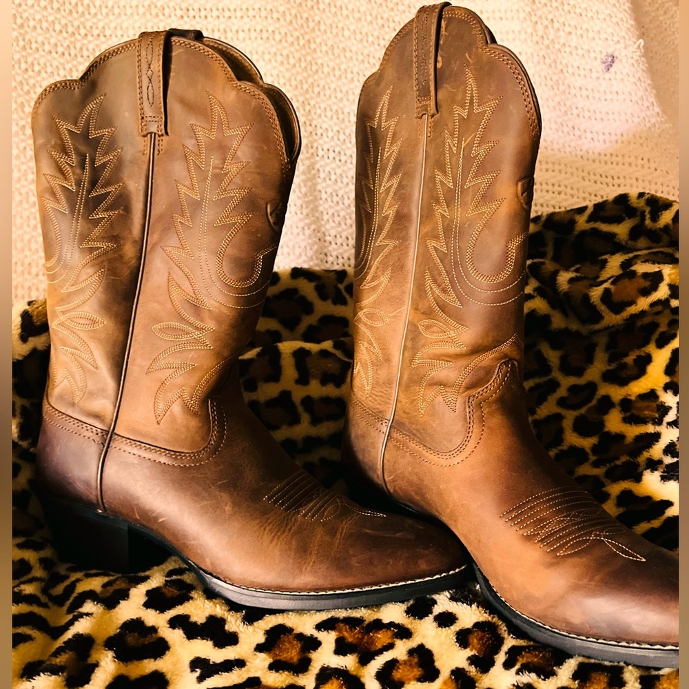 Ariat Heritage R Toe Western Boot